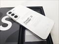 Galaxy S22 ファントムホワイト /SCG13 【UQ SIMFREE】 各サイトで併売につき売切れのさいはご容赦願います。