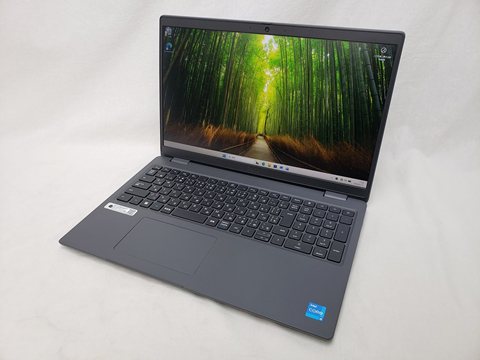 Latitude 3540 (i5-1345U/15.6/16GB/SSD256GB/W11) [9947]各サイトで併売につき売切れのさいはご容赦願います。