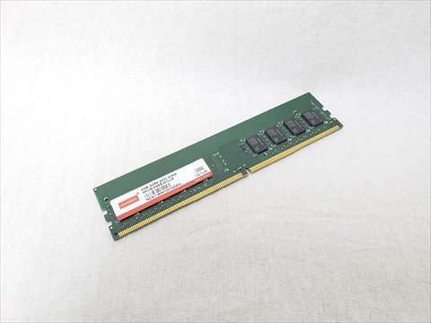 PC4-19200(DDR4 2400) 4GB /バルク 各サイトで併売につき売切れのさいはご容赦願います。