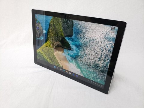 Surface Pro7+ プラチナ (i5-1135G7/8GB/128GB 1N9-00013) [4538]各サイトで併売につき売切れのさいはご容赦願います。