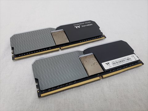 PC4-28800(DDR4 3600) 8GB x2 /バルク 各サイトで併売につき売切れのさいはご容赦願います。